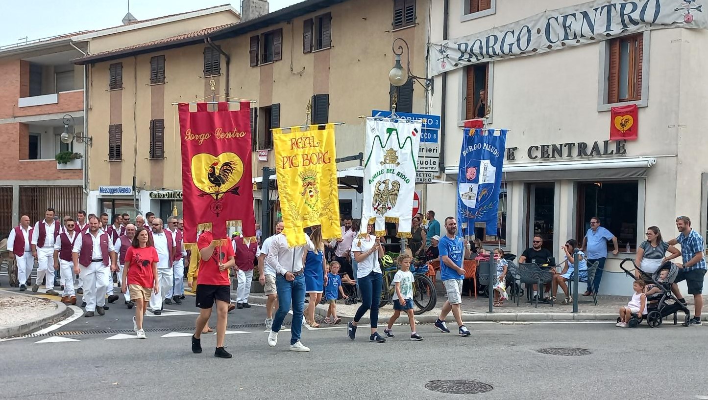 EVENTI. BORDIN A FAGAGNA: CORSA ASINI IDENTIFICA FVG E ATTIRA TURISTI